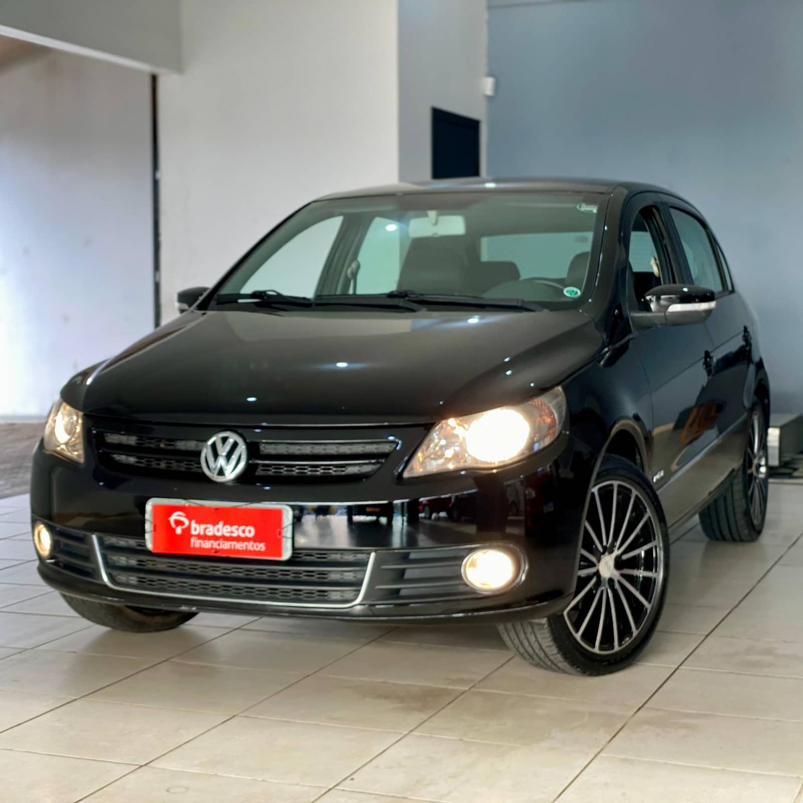 Volkswagen Gol 1.6 I Motion Power 8v 4p