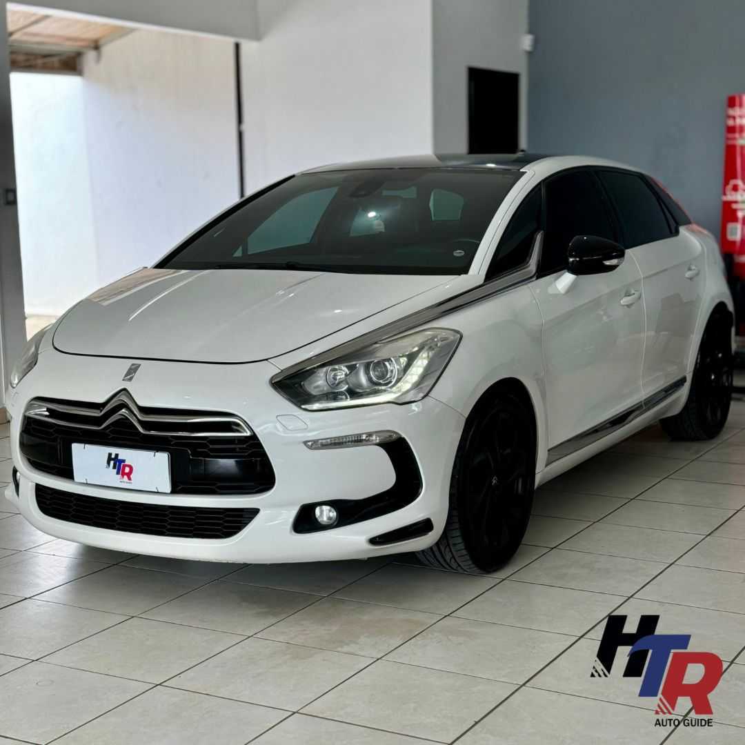 Citroen DS5 1.6 Chic Turbo 16v 5p Aut. 2015